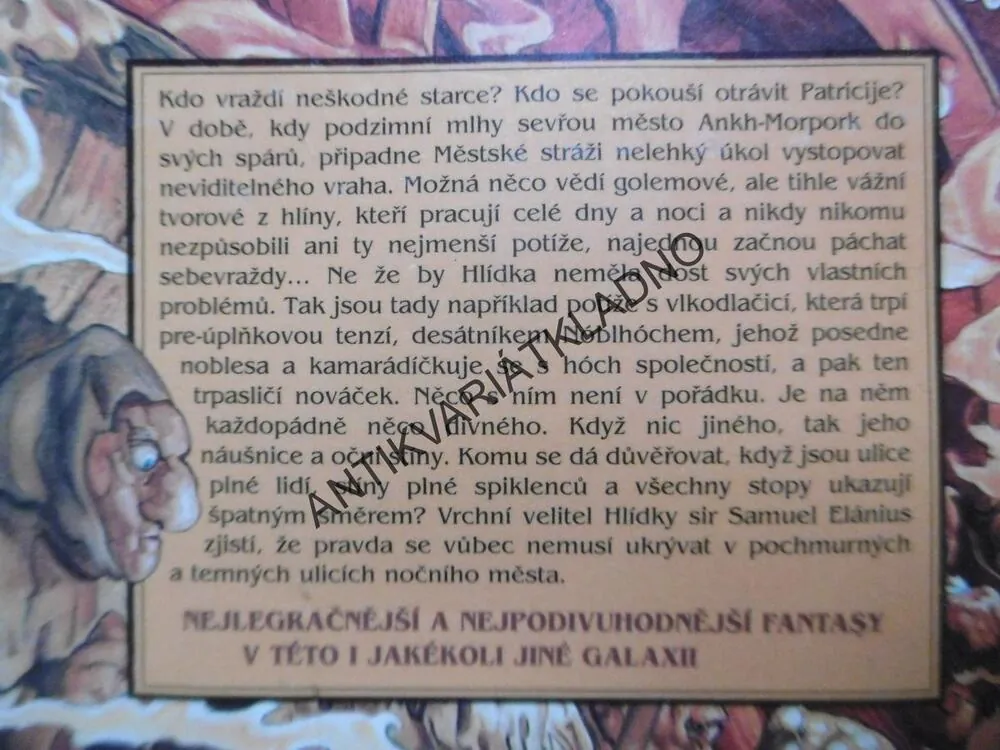 NOHY Z JÍLU, ÚŽASNÁ ZEMĚPLOCHA, TERRY PRATCHETT, **an
