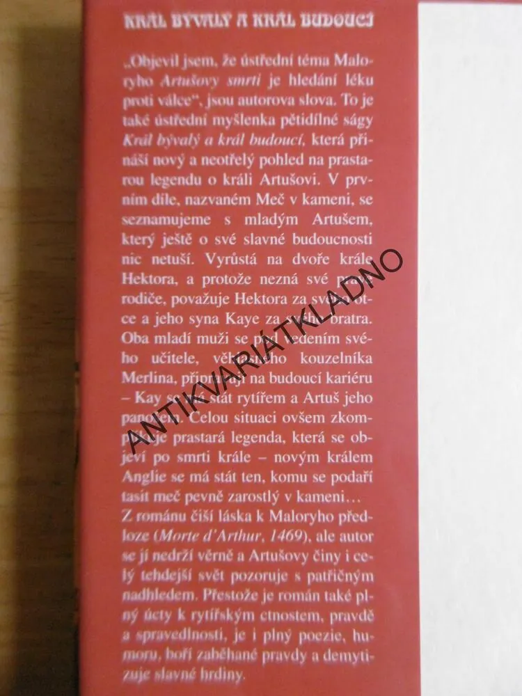 MEČ V KAMENI, T. H. WHITE, **an