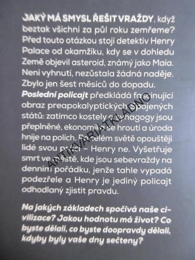 POSLEDNÍ POLICAJT, BEN H. WINTERS, **an