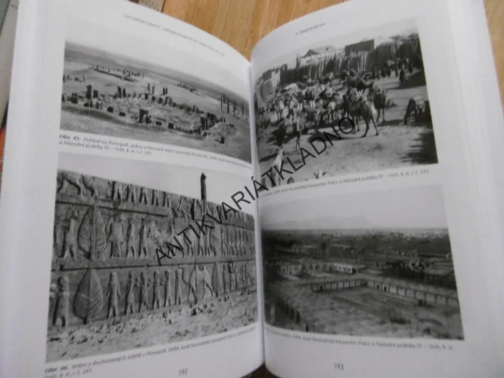 S DIPLOMATEM V ORIENTU, MIROSLAV SCHUBERT: PĚT LET U PÁVÍHO TRŮNU (1927 - 1932), ADÉLA JŮNOVÁ MACKOVÁ, LIBOR JŮN, **an