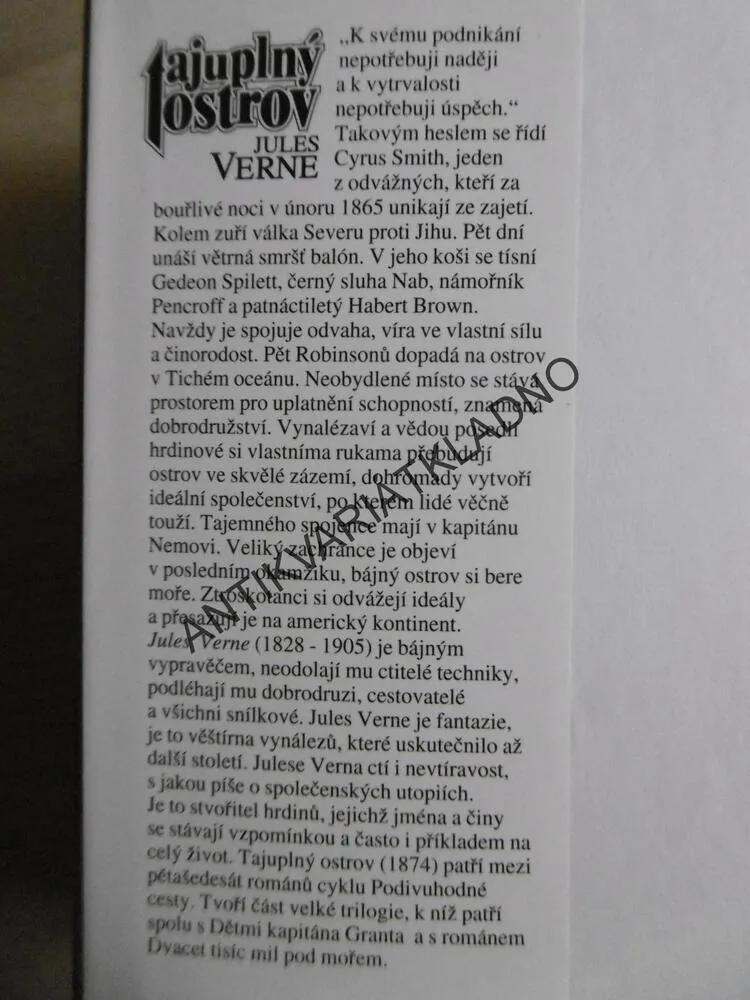 TAJUPLNÝ OSTROV, JULES VERNE, **an