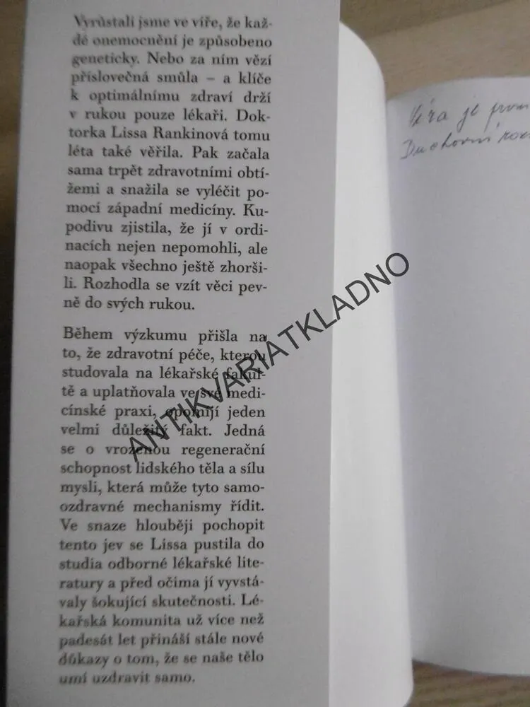 MYSL JE MOCNÝ LÉKAŘ, LISSA RANKINOVÁ, **an