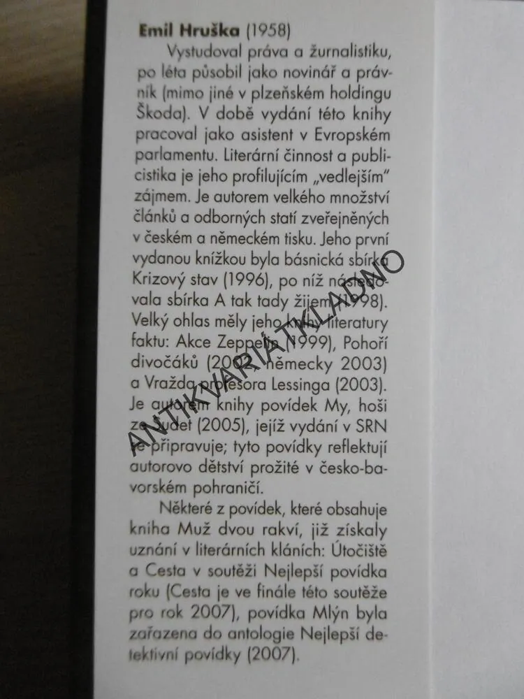 MUŽ DVOU RAKVÍ, EMIL HRUŠKA, **an
