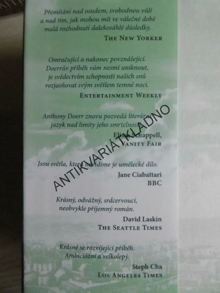 JSOU SVĚTLA, KTERÁ NEVIDÍME, ANTHONY DOERR, **an