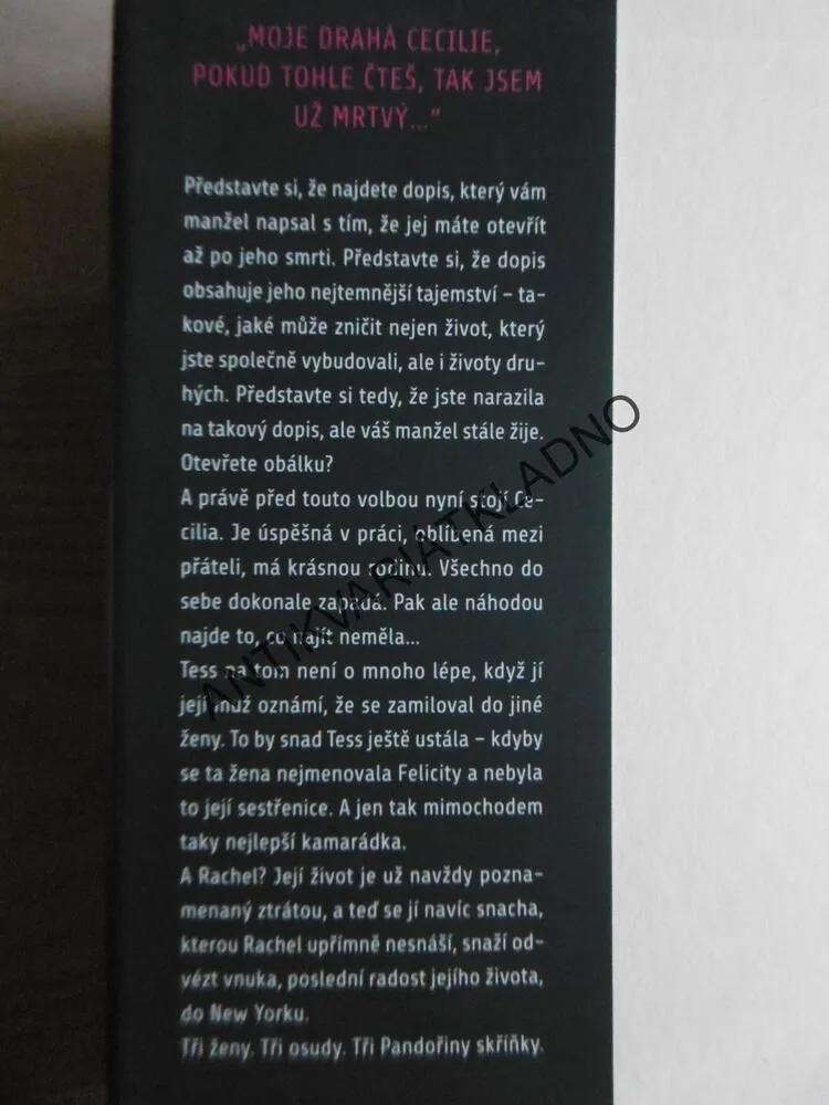 MANŽELOVO TAJEMSTVÍ, LIANE MORIARTY, **an