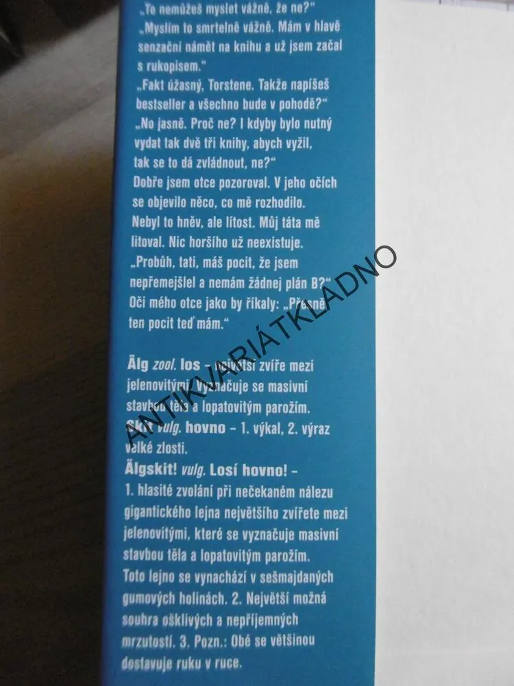 LOSÍ HOVNO, LARS SIMON, **an