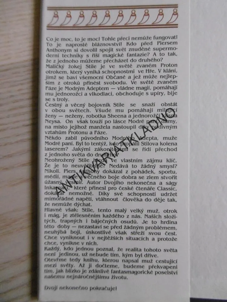 MODRÝ ADEPT,  PIERS ANTHONY, **an