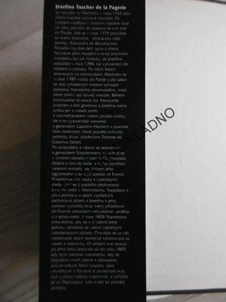 RŮZNÉ ŽIVOTY A TAJNÉ SMUTKY JOSEFÍNY B., SANDRA GULLANDOVÁ, **an