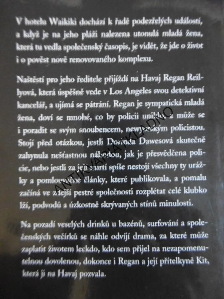 MRTVÁ NA PLÁŽI, CAROL HIGGINS CLARK, **an