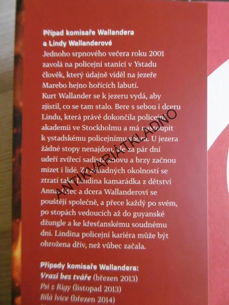 NEŽ PŘIJDE MRÁZ, HENNING MANKELL, **an