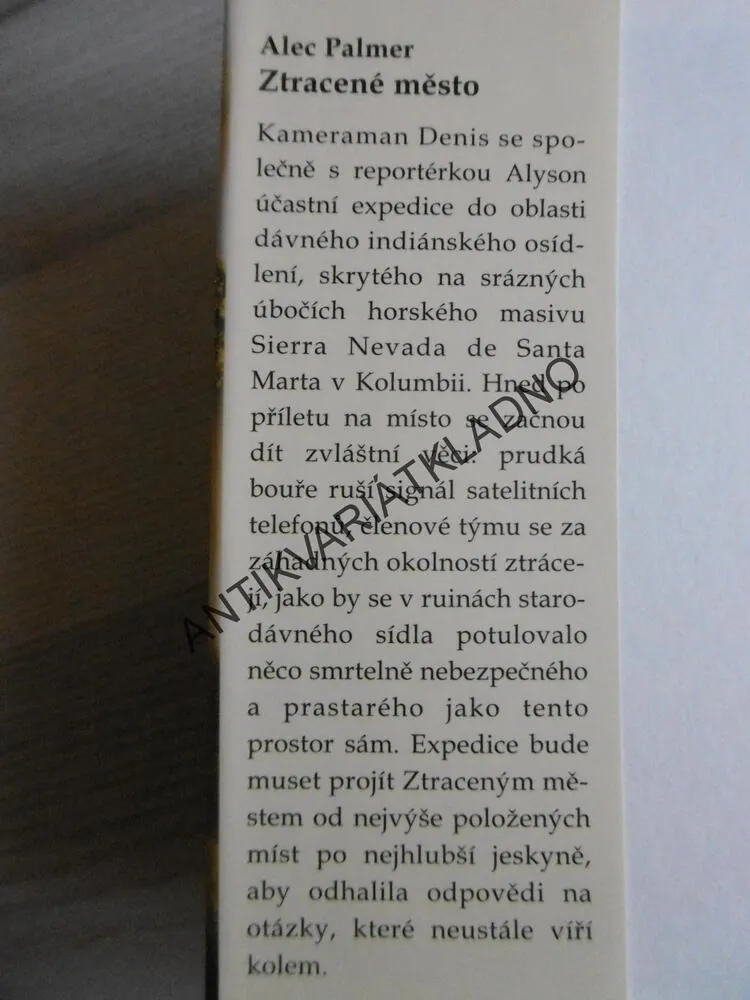 ZTRACENÉ MĚSTO, ALEC PALMER, **an