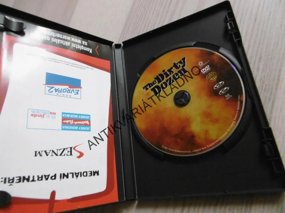 TUCET ŠPINAVCŮ, THE DIRTY DOZEN, DVD FILM, POUZE ČESKÉ TITULKY