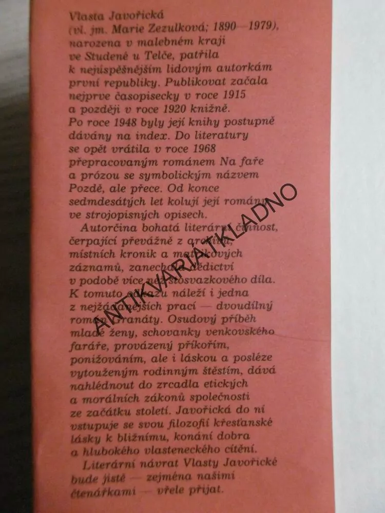 GRANÁTY, VLASTA JAVOŘICKÁ, **an