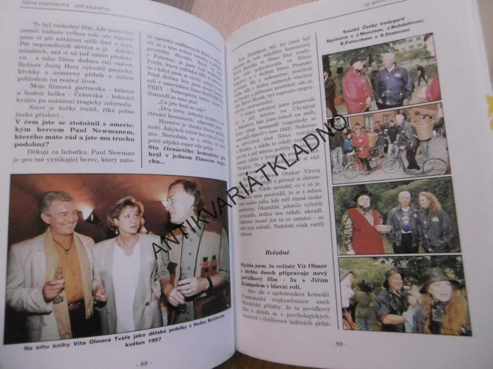 SE MNOU MĚ BAVÍ SVĚT, HEDA BARTÍKOVÁ, JIŘÍ KRAMPOL, **an