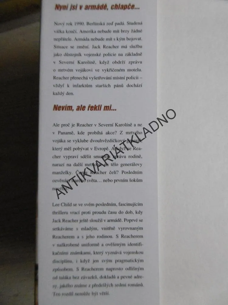 NEPŘÍTEL, LEE CHILD, **an
