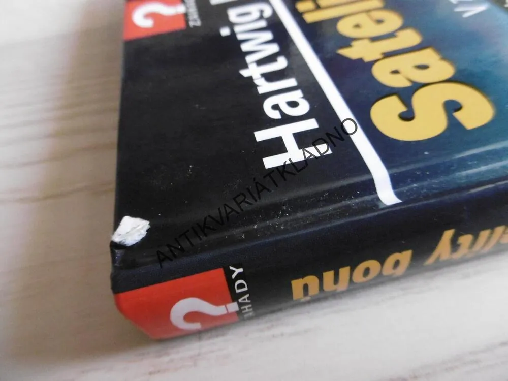 SATELITY BOHŮ, HARTWIG HAUSDORF, **an