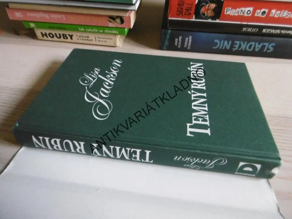 TEMNÝ RUBÍN, LISA JACKSON, **an