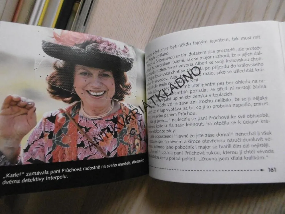 MACH, ŠEBESTOVÁ A KOUZELNÉ SLUCHÁTKO, MILOŠ MACOUREK, **an