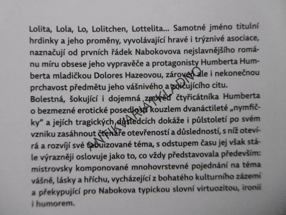 LOLITA, VLADIMIR NABOKOV, **an