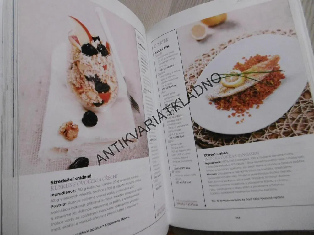 VELKÝ DIETNÍ PLÁN ANEB 12 JÍDELNÍČKŮ NA CELÝ ROK, JANA VAŠÁKOVÁ, PETRA LANSCHOVÁ, **an