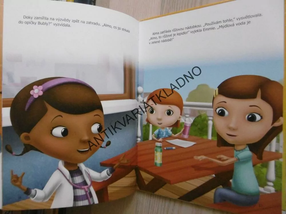 DOKTORKA PLYŠÁKOVÁ, DISNEY JUNIOR,**an