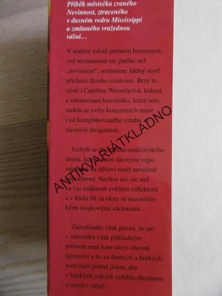 VRAŽEDNÁ NEVINNOST, NORA ROBERTS, **an