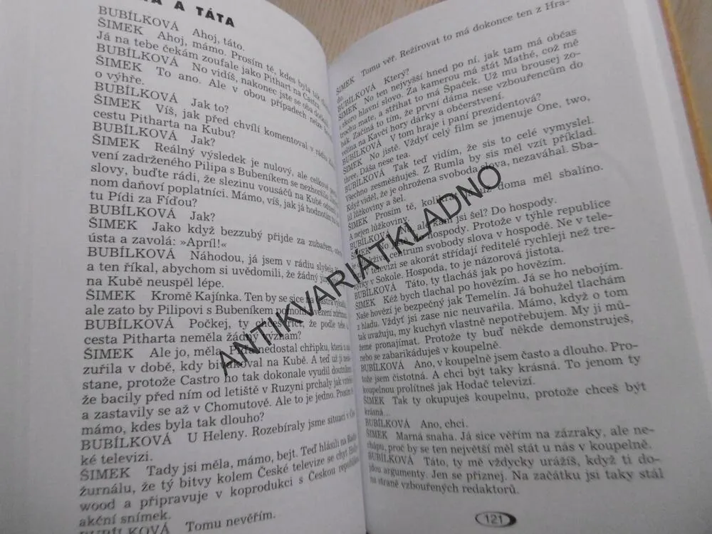 POLITICKÝ ORLOJ, ZUZANA BUBÍLKOVÁ, MILOSLAV ŠIMEK, **an