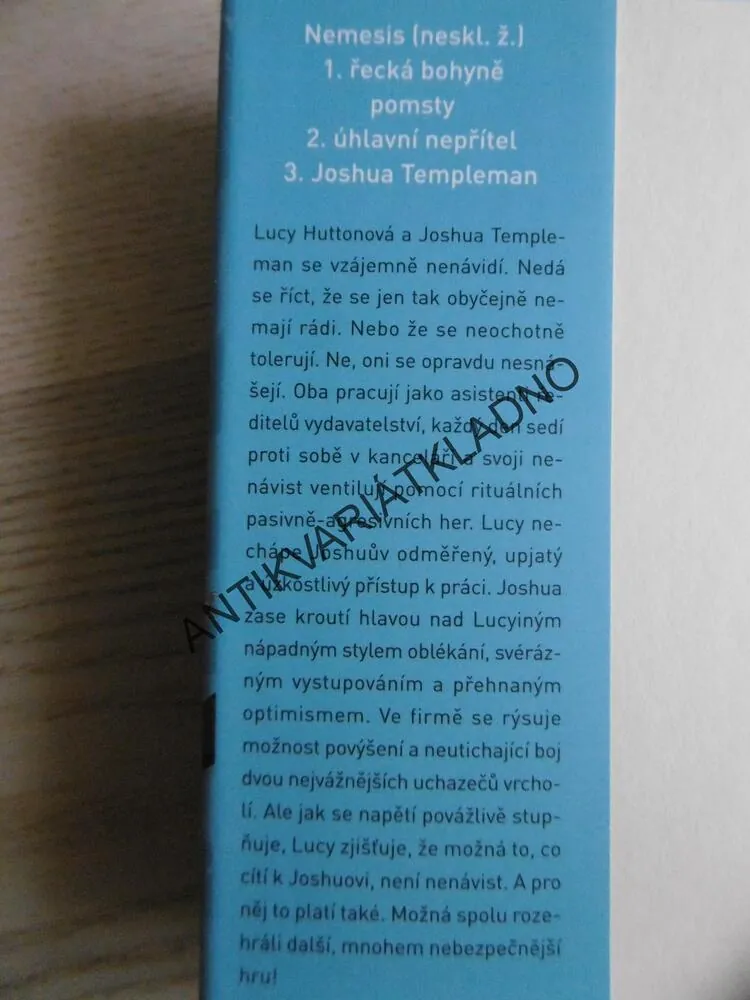 MÁ MĚ RÁD, NEMÁ MĚ RÁD, SALLY THORNEOVÁ, **an