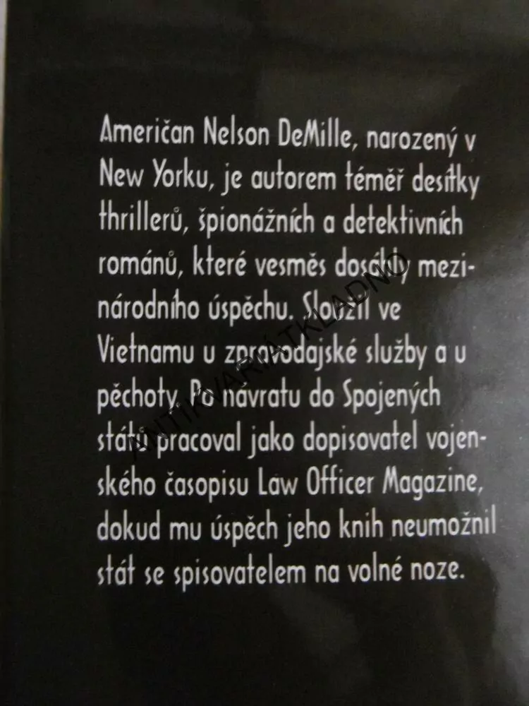 GENERÁLOVA DCERA, NELSON DEMILLE, **an