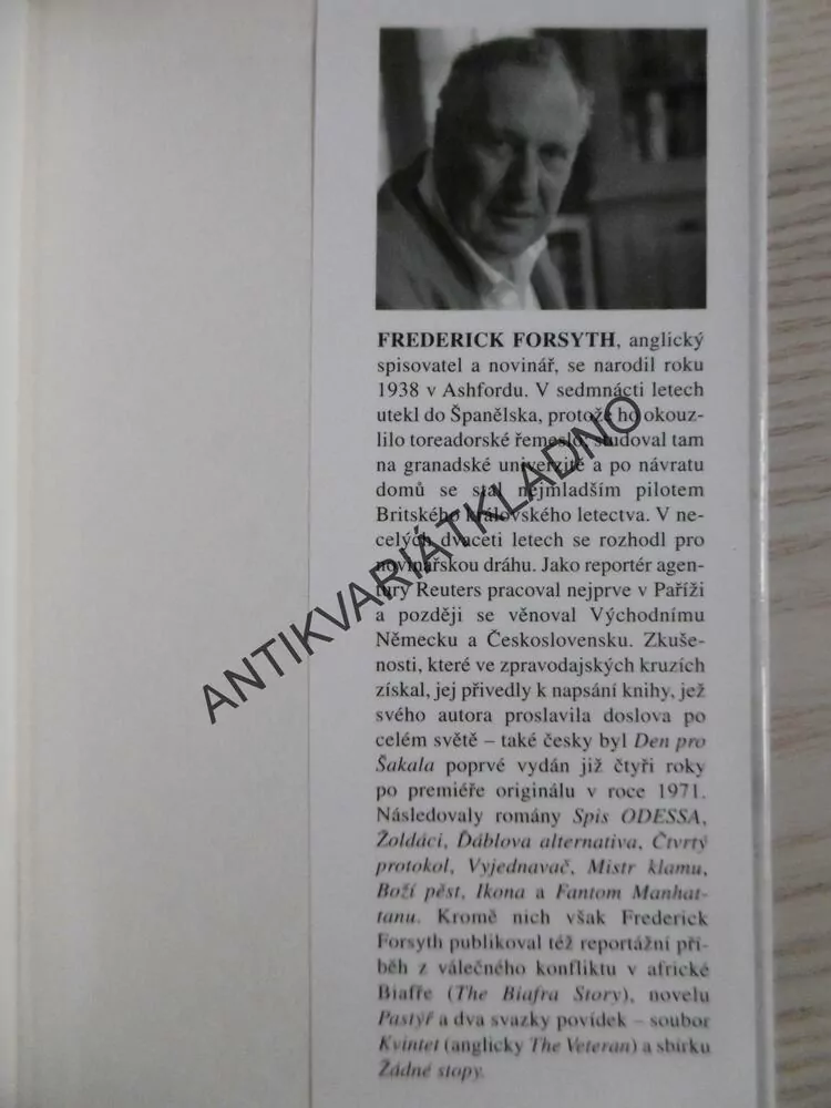 BOŽÍ PĚST, FREDERICK FORSYTH, **an