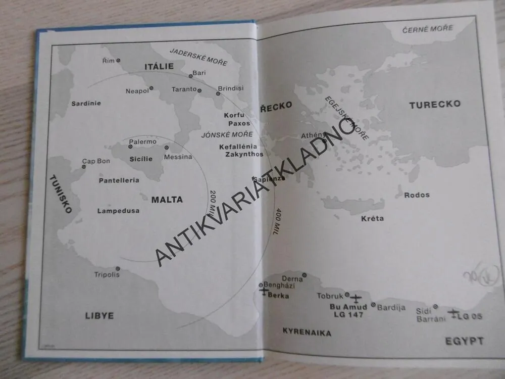 KONEČNĚ MALTA! PATRICK GIBBS, LETECTVÍ, VÁLKA, **an