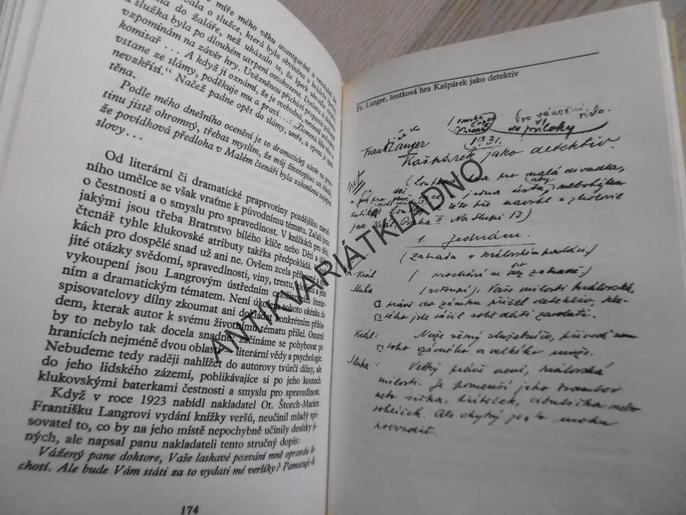 ZA SLOVA TIŠE NAHLÉDNI, LUBOMÍR TOMEK, **an