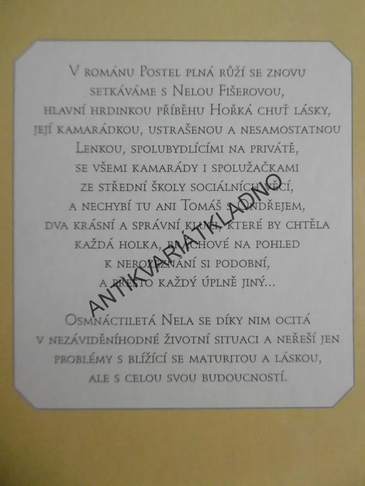 POSTEL PLNÁ RŮŽÍ, LENKA LANCZOVÁ, **an