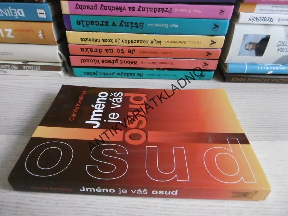 JMÉNO JE VÁŠ OSUD, CAMILA KAROLINSS, **an