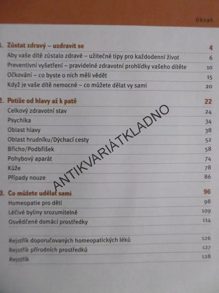 DĚTSKÝ DOMÁCÍ LÉKAŘ, URSULA KEICHER, **an