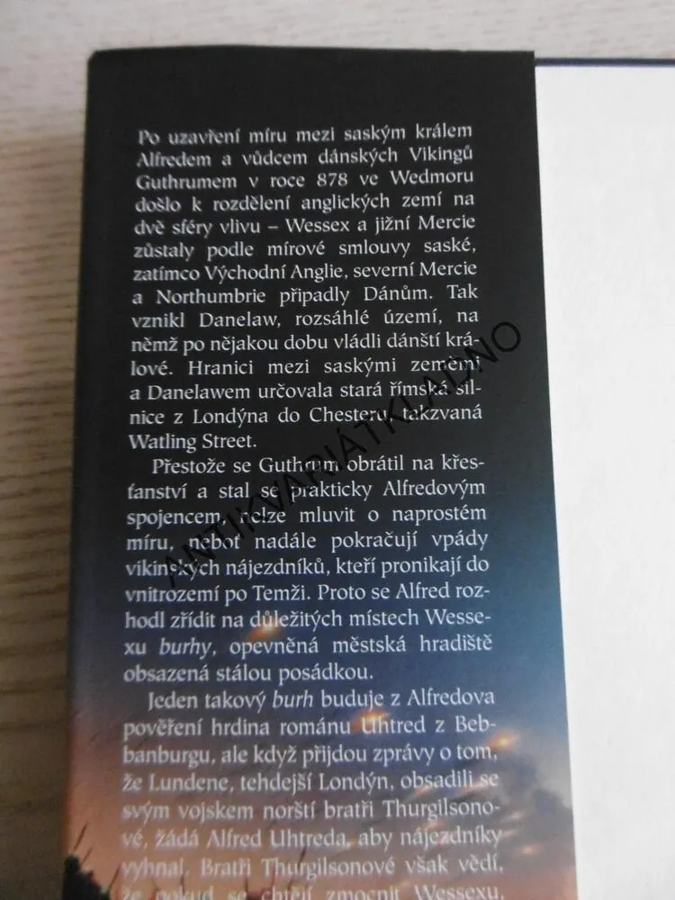 PÍSEŇ MEČE, BERNARD CORNWELL, 