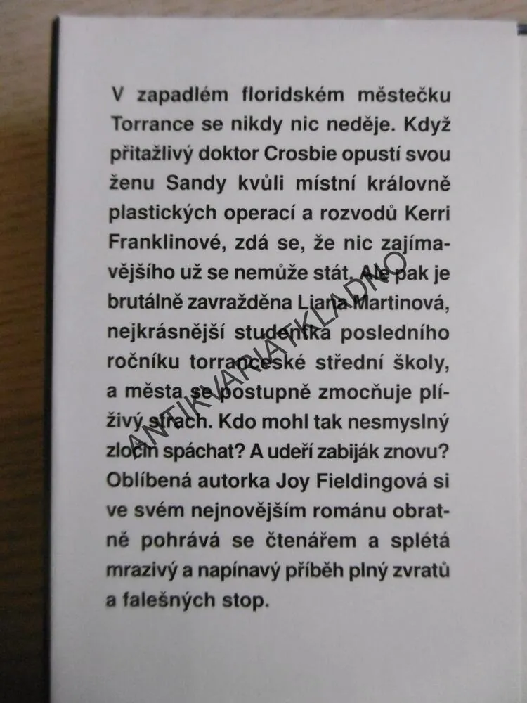 ZACHRÁNÍŠ MĚ RÁNO, JOY FIELDINGOVÁ, **an