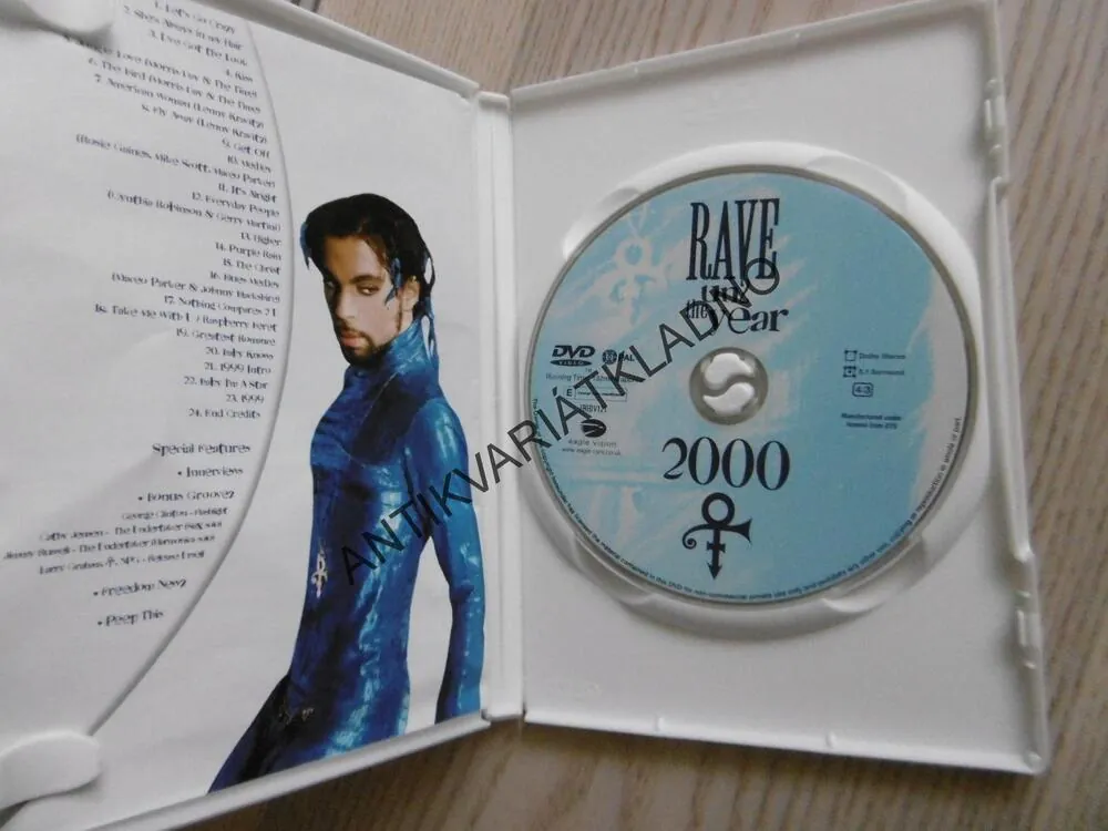 RAVE UN2 THE YEAR 2000, DVD HUDBA