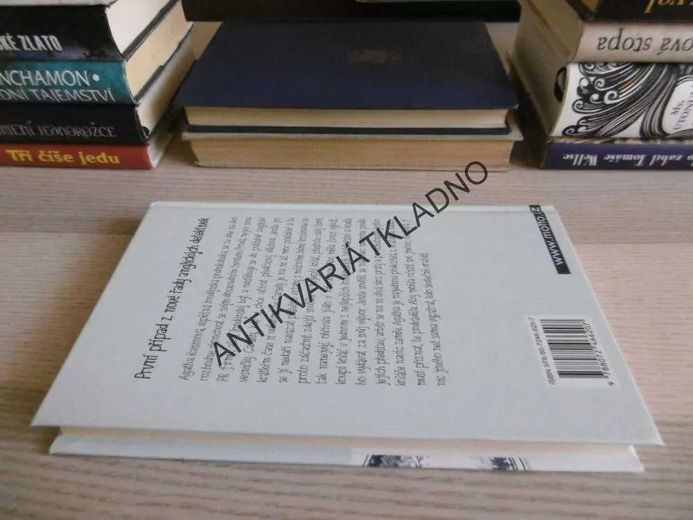 AGATHA RAISINOVÁ A OTRÁVENÝ KOLÁČ, M. C. BEATON, **an