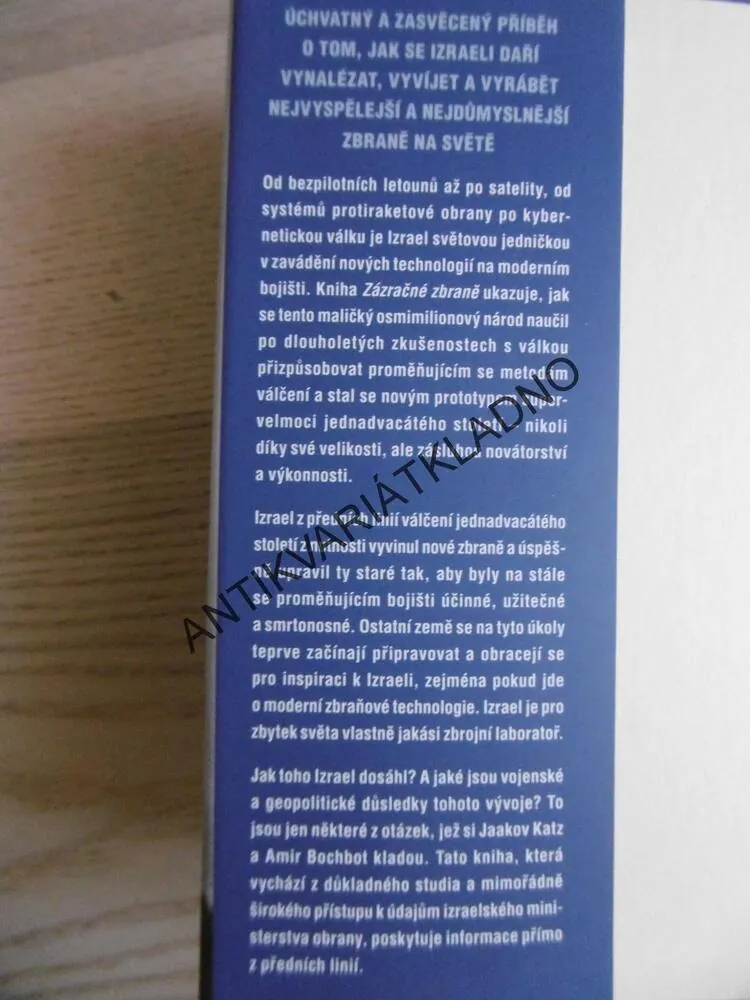 ZÁZRAČNÉ ZBRANĚ, JAAKOV KATZ, AMIR BOCHBOT, **an