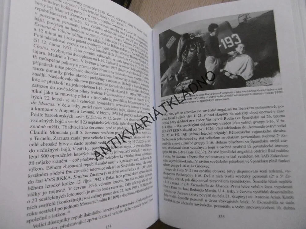 V ZAMĚŘOVAČI RATA, MIROSLAV ŠNAJDR, **an
