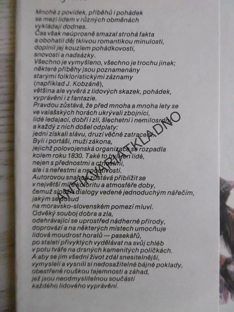 POKLADY A ZBOJNÍCI, JIŘÍ ADÁMEK, **an