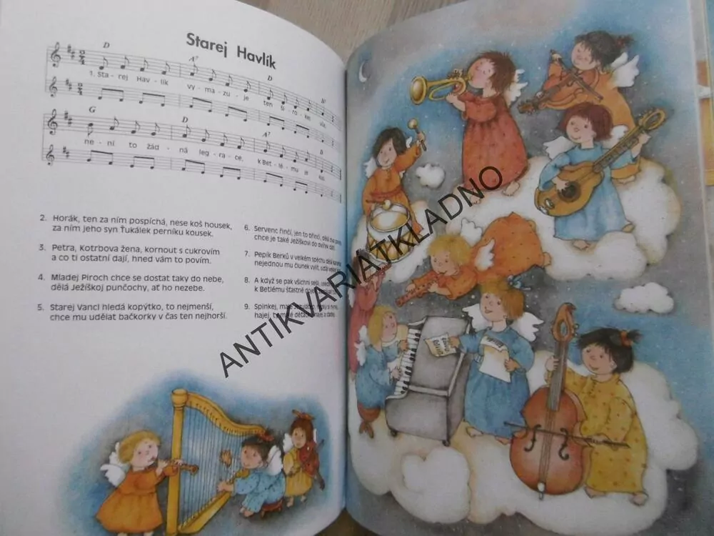 MOJE NEJKRÁSNĚJŠÍ VÁNOČNÍ KNIHA, MARION KRÄTSCHMEROVÁ, **an