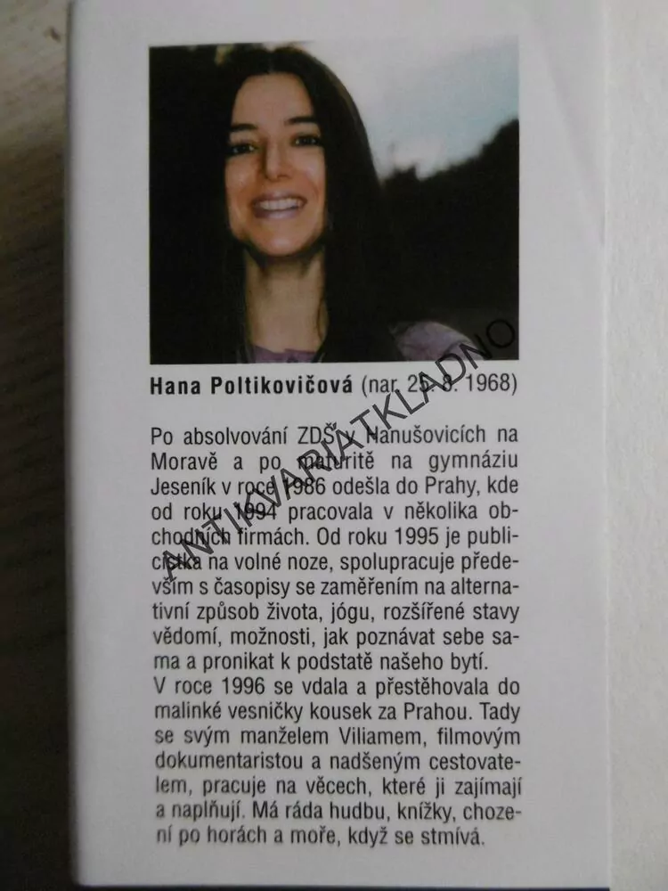 KORÁLKY V PUPÍKU, HANA POLTIKOVIČOVÁ, **an