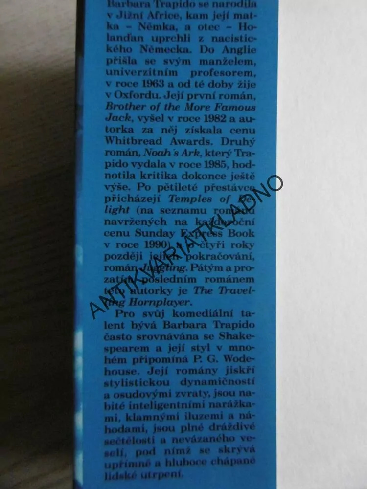 CHRÁMY RADOSTI, BARBARA TRAPIDO, **an
