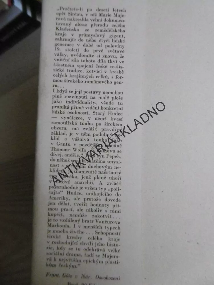 SIRÉNA, MARIE MAJEROVÁ, **an