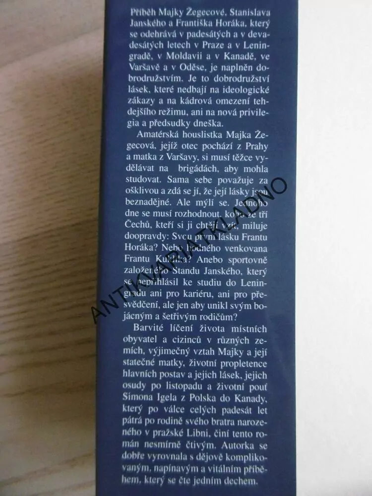 A JINÝ GLÓBUS NEMÁTE?, INNA MIROVSKÁ, **an