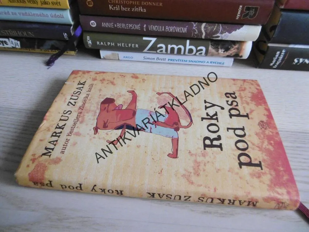 ROKY POD PSA, MARKUS ZUSAK, **an