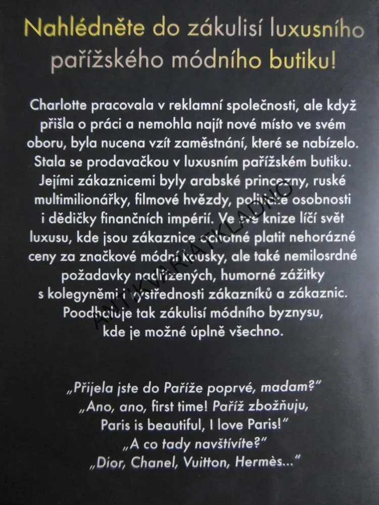LUXUS, EDWIGE MARTINOVÁ, **an