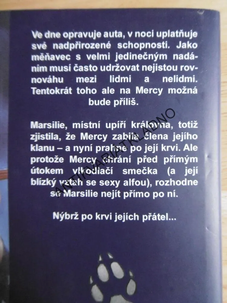ZKŘÍŽENÉ HNÁTY, PATRICIA BRIGGS, **an